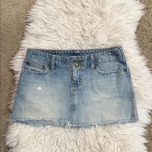 Vintage Y2K Abercrombie & Fitch Denim Micro Mini Skirt 0 Distressed‎ Low Rise